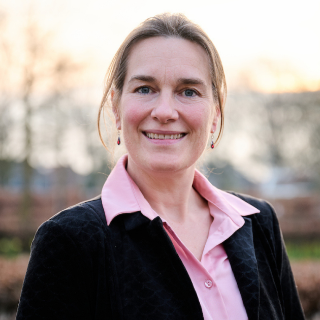 Eveline Maas